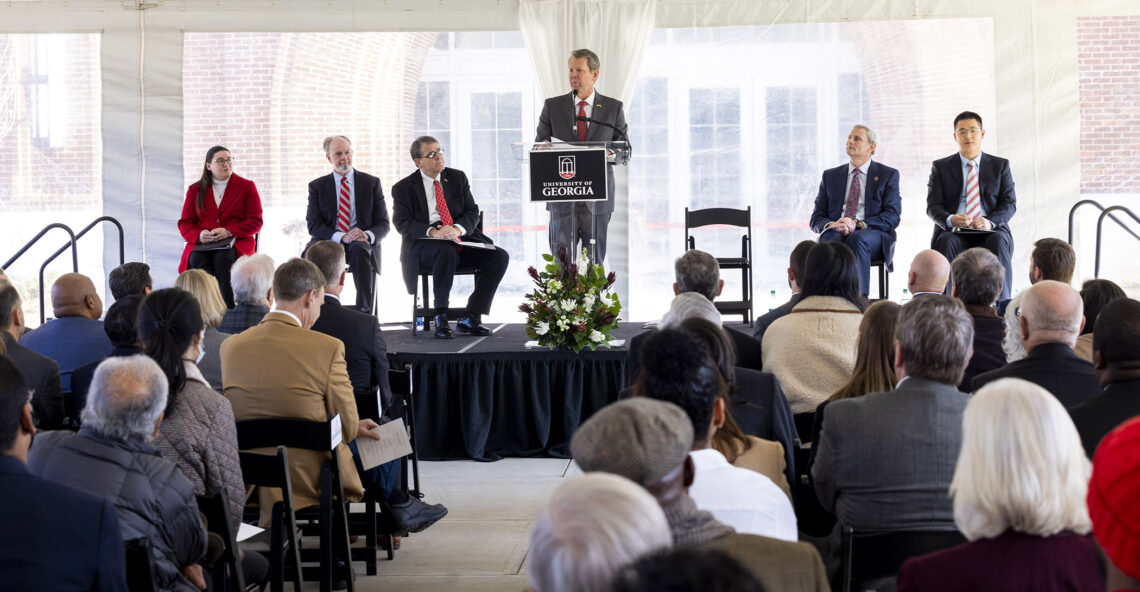 Gov. Brian Kemp speaks during the dedication ceremony. (Photo by Dorothy Kozlowski/UGA)