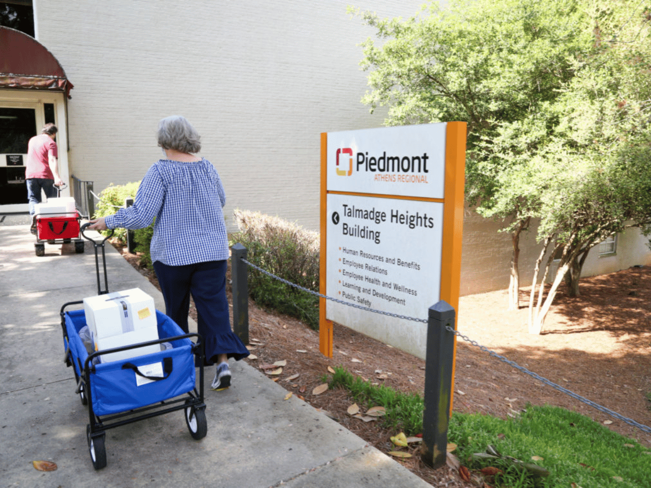 Volunteers deliver meals to healthcare workers in Athens during the COVID-19 pandemic.